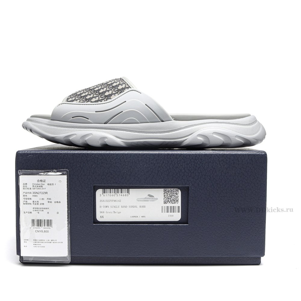 DD D10R H-Town Oblique Grey Sandal