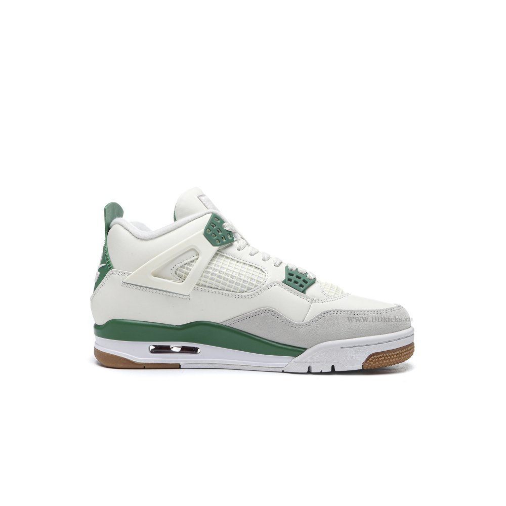 Size 14  Jordan 4 Retro SB Pine Green